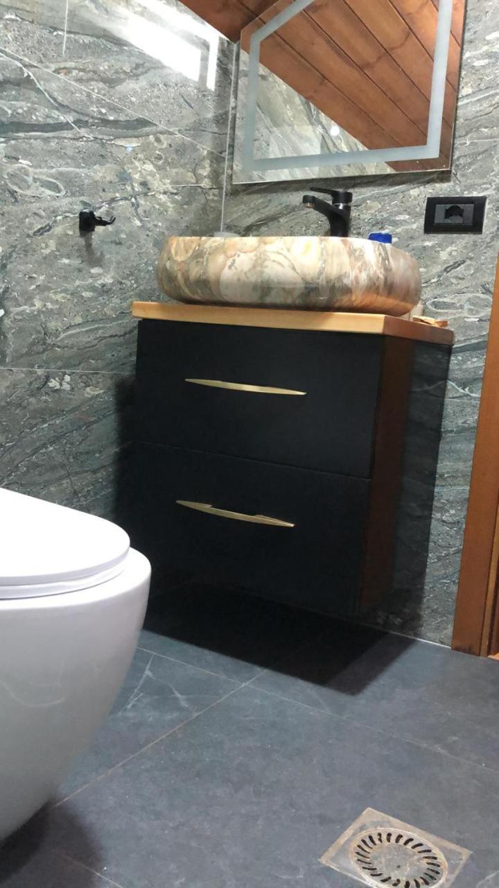 Zeneli Alpin Chalet Cerem Εξωτερικό φωτογραφία